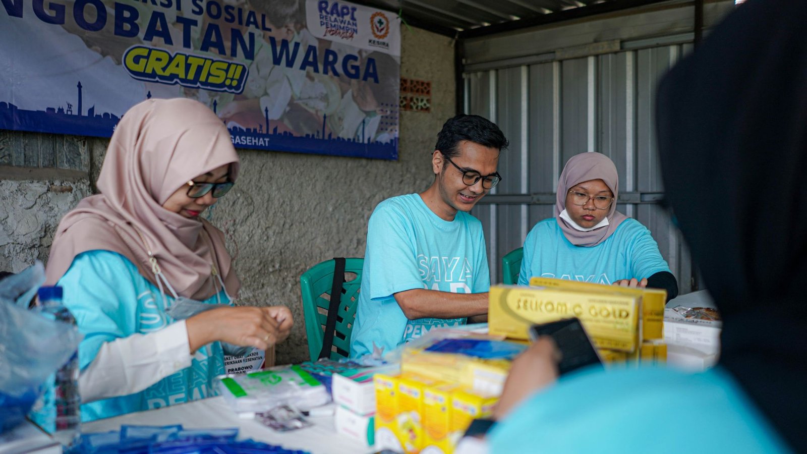 Berita - Aksi Sosial #Gerakan10000WargaSehat, Pengobatan gratis bagi warga di Perumahan Sari Bumi, Binong - RAPI | Relawan Pemimpin Indonesia