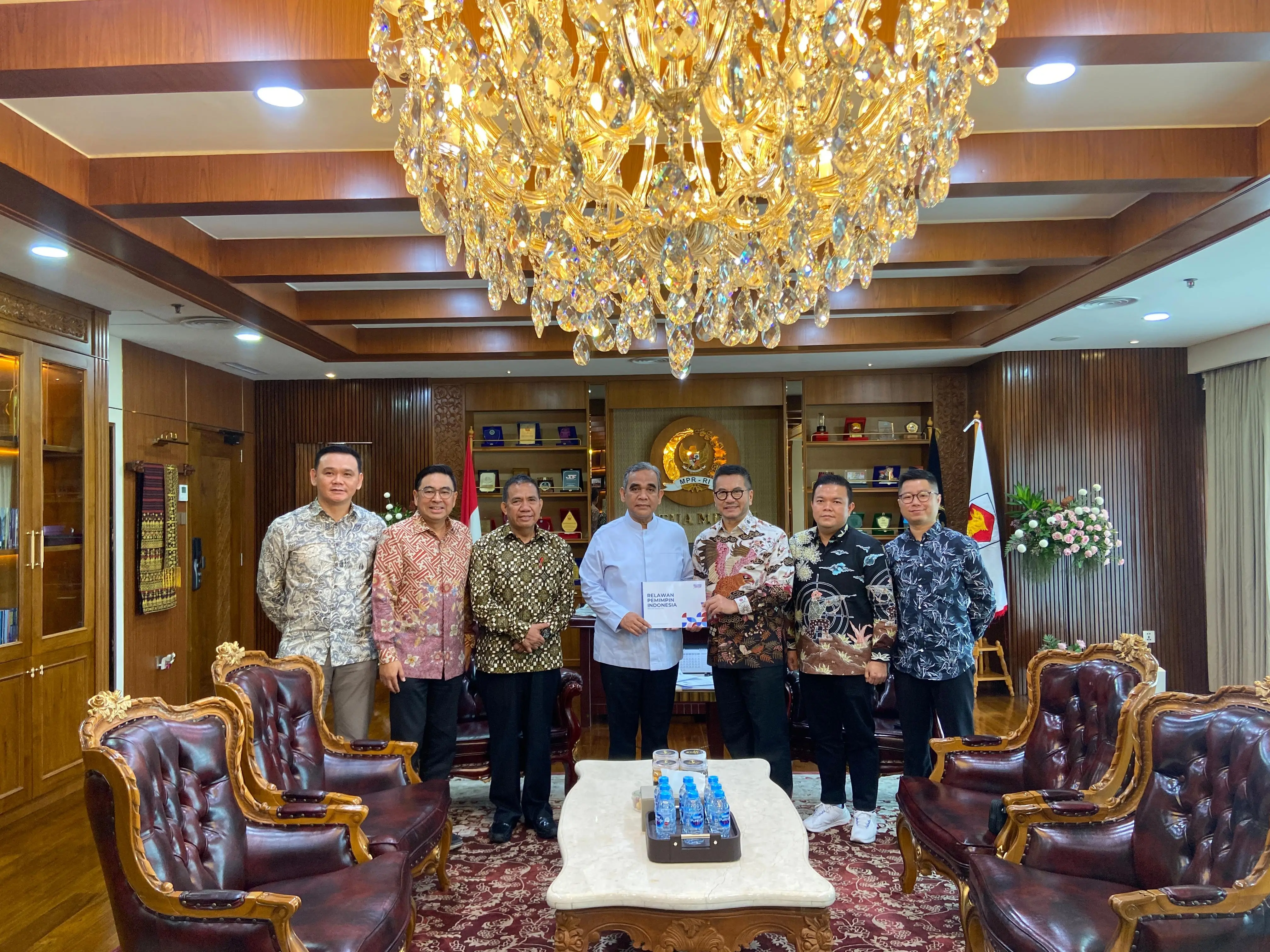 Berita - Ketua MPR RI, H. Ahmad Muzani Terima Audiensi Pimpinan RAPI, Siap Jadi Dewan Pengarah  - RAPI | Relawan Pemimpin Indonesia