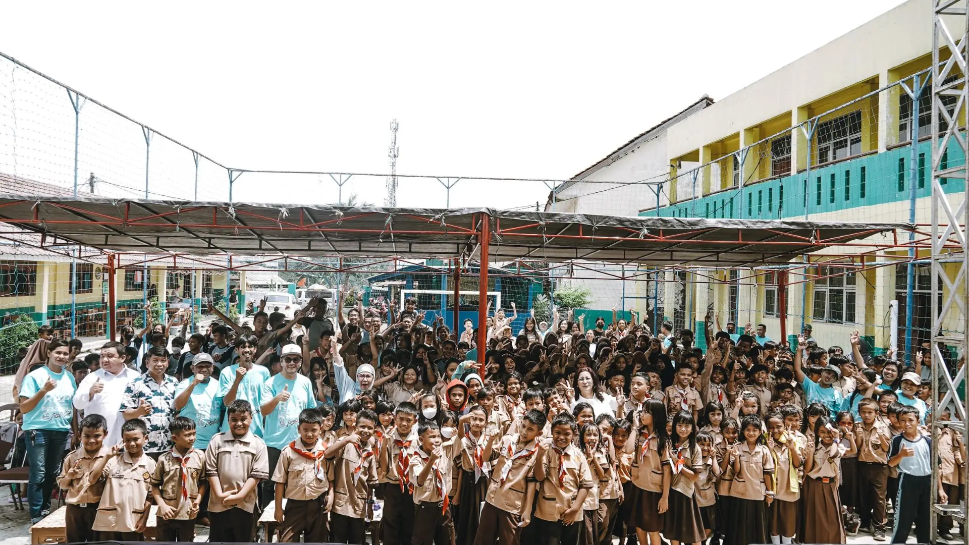 Berita - Program Utama RAPI, Anak & Keluarga sehat, selaras dengan Program cepat Unggulan Prabowo-Gibran - RAPI | Relawan Pemimpin Indonesia